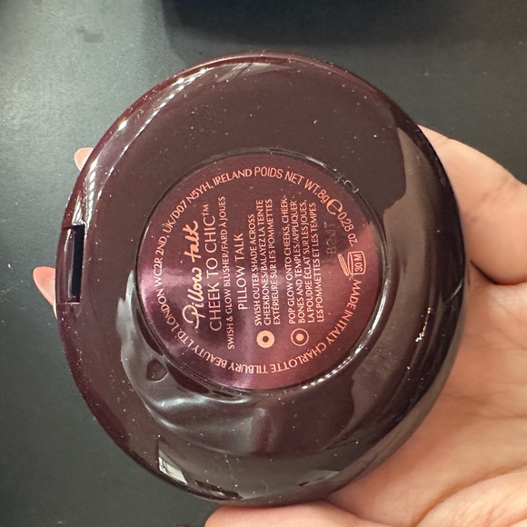 BNWT Charlotte Tillbury pillow talk cheek to chic swish&glow blush pillow talk - Picture 4 of 5